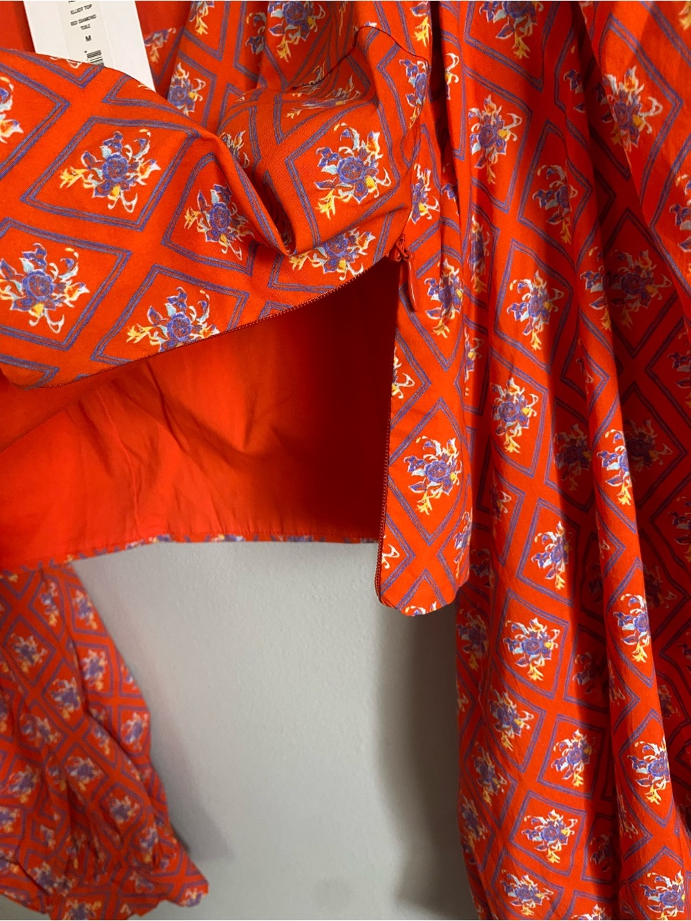 Caroline Constas Elliot Top Medium Red Diamond Toilet Long Balloon Sleeve Nwt — image 8 of 8